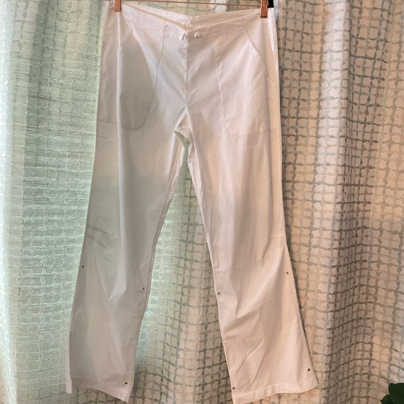 Fila Pants - Fila Beyond Yoga Lightweight White Adjustable Leg Drawstring Pants Size Medium